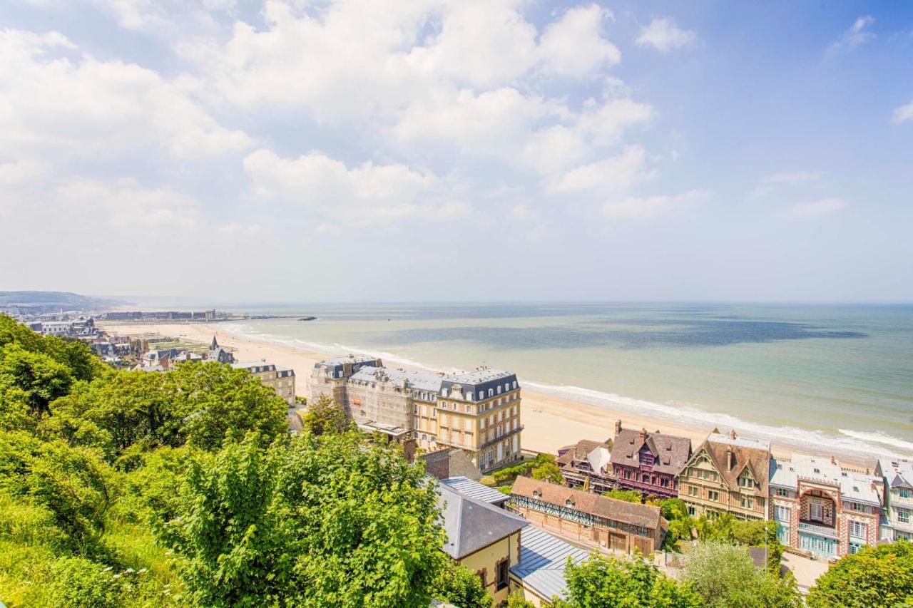 Les Tamaris - Studio With Sea View - Трувиль-сюр-Мер Экстерьер фото